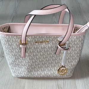 Like New✨ Michael Kors Jet Set Top-Zip Tote Bag with extra strap